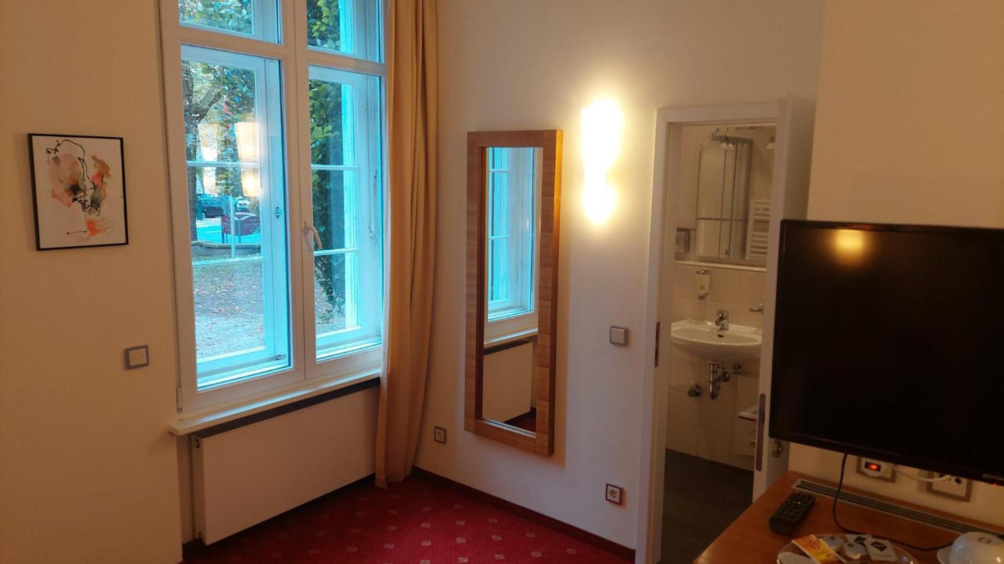לברקוסן Die Villa, Zimmer 26, Dz מראה חיצוני תמונה