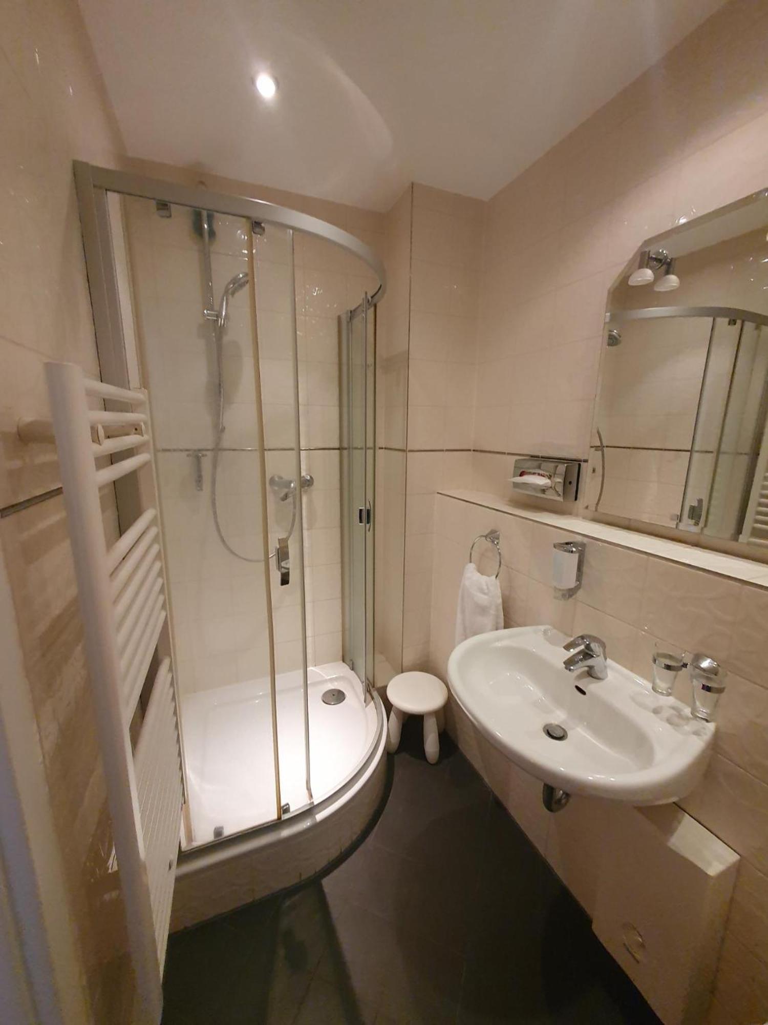לברקוסן Die Villa, Zimmer 26, Dz מראה חיצוני תמונה
